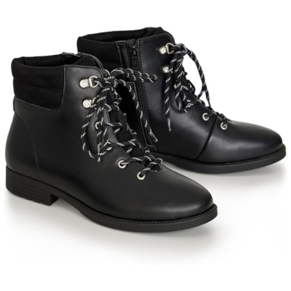 AVENUE Women's Cloudwalkers Wide Fit Helga Hiker Boot Fashion Size 7 W BLACK